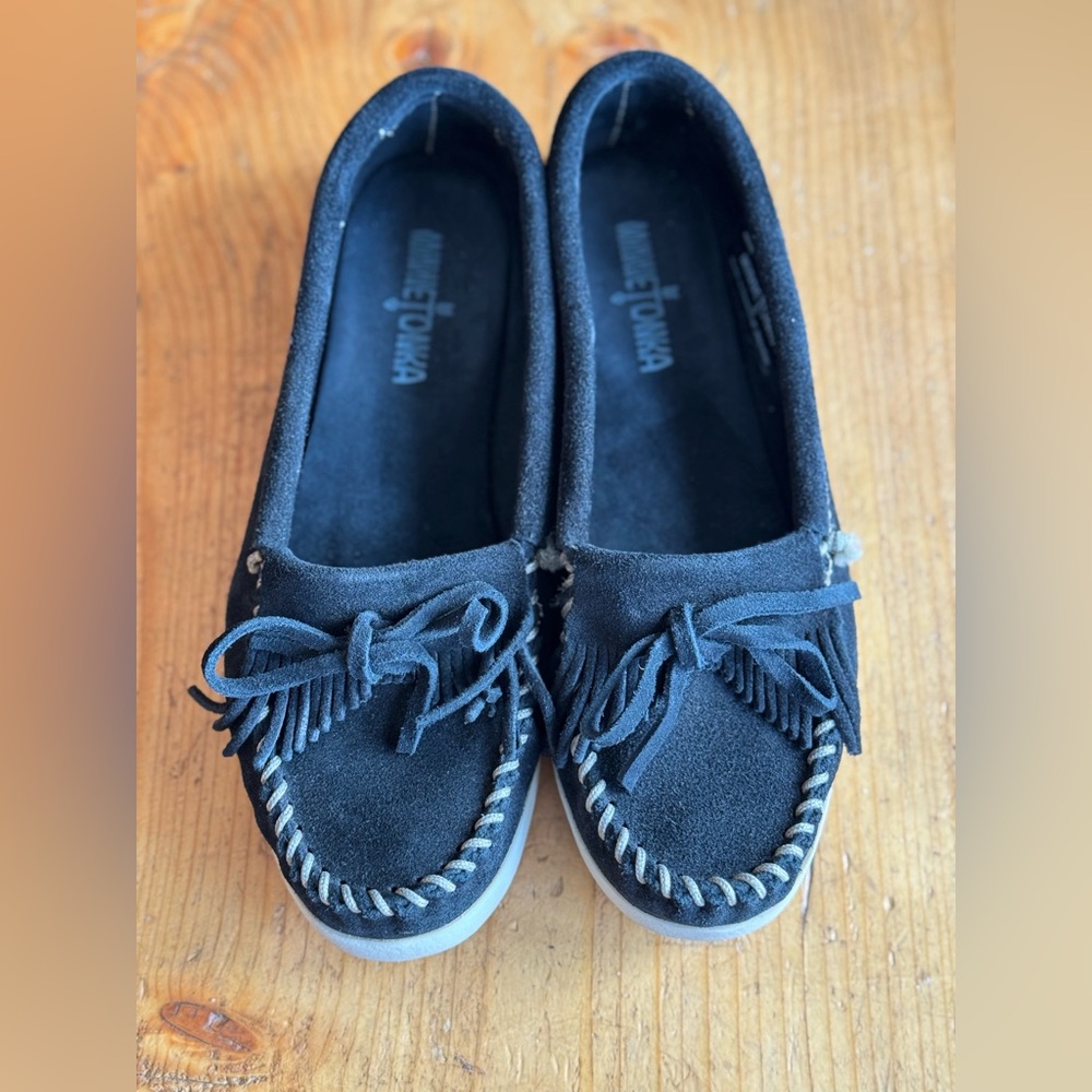 Minnetonka Black Fringe Moccasins